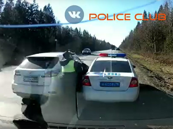 кадр из видео/police club/vk.com
